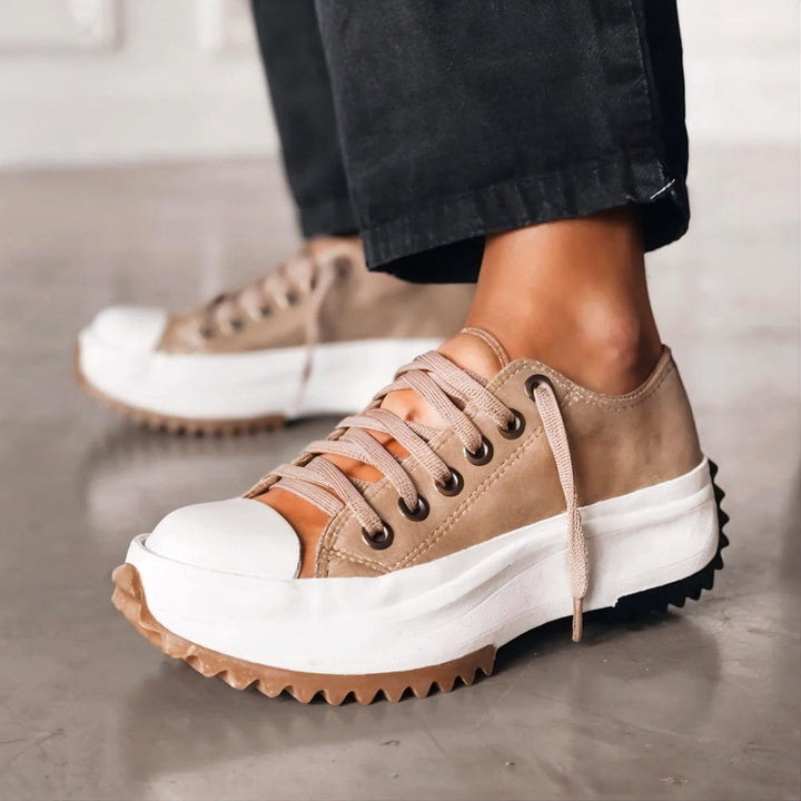 LIZZY™ | Pain Relieving Sneakers