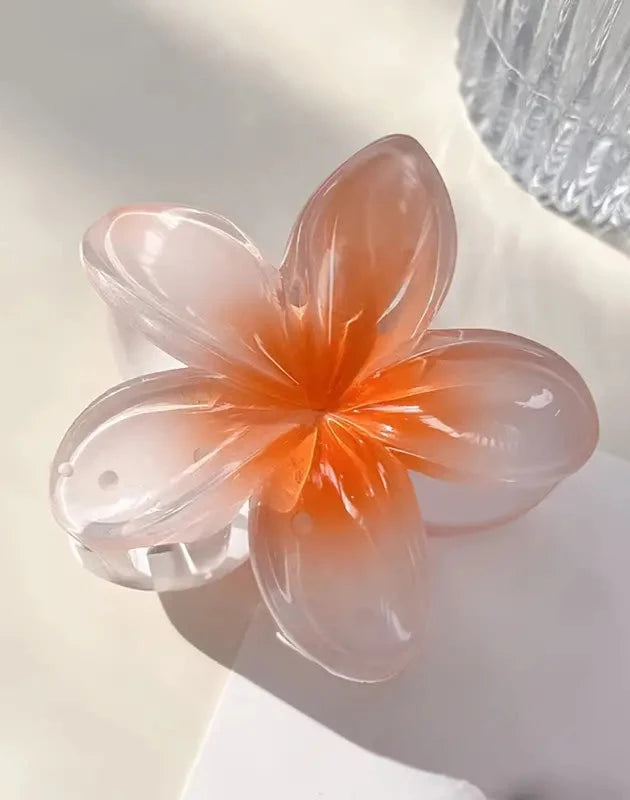 MAEVYN™ | Glossy Flower Hairclip