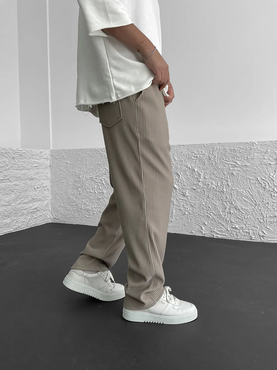 NIKOLAI™ | Ribbed Comfort Pants