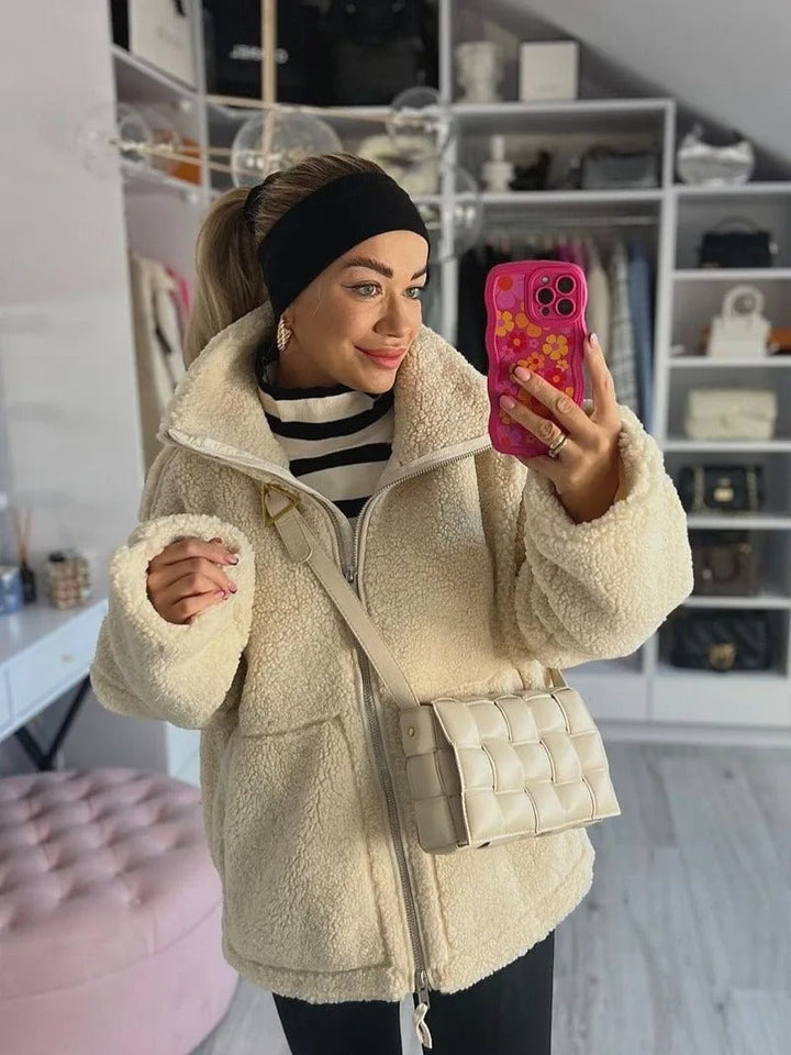 ELLYNA™ | Cozy Zip-Up Sherpa Jacket