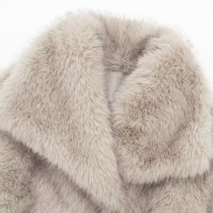 YOLANA™ | Faux Fur Coat