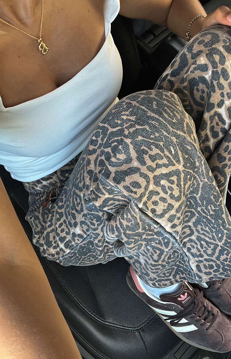 SERENA™ | Leopard Print Straight Fit Jeans