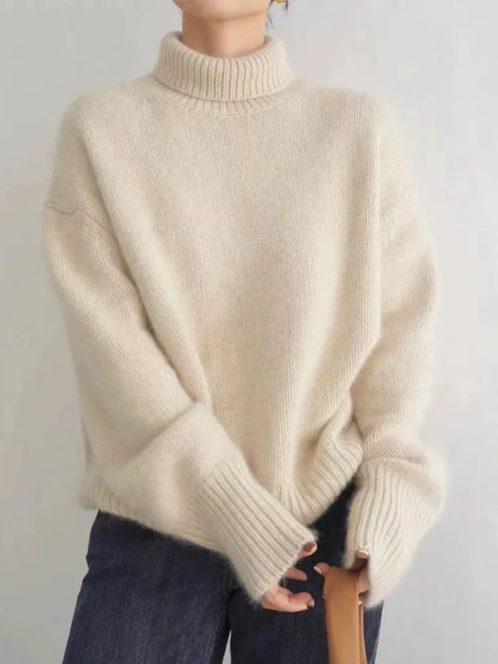 BELLA™ | Cashmere Turtleneck