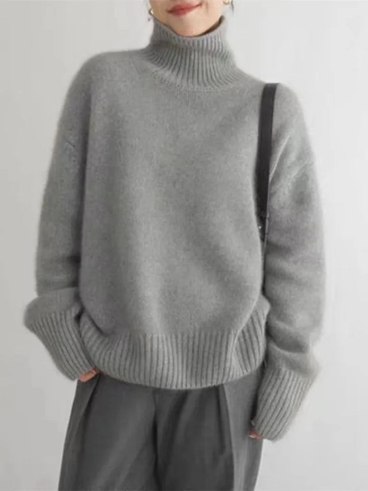 BELLA™ | Cashmere Turtleneck