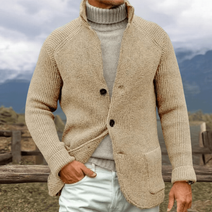 LUCIO™ | Thick Knit Cardigan with a Robust Style