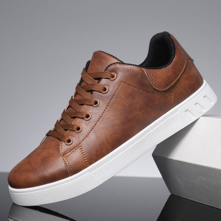 OLIVER™ | Classic Leather Sneakers