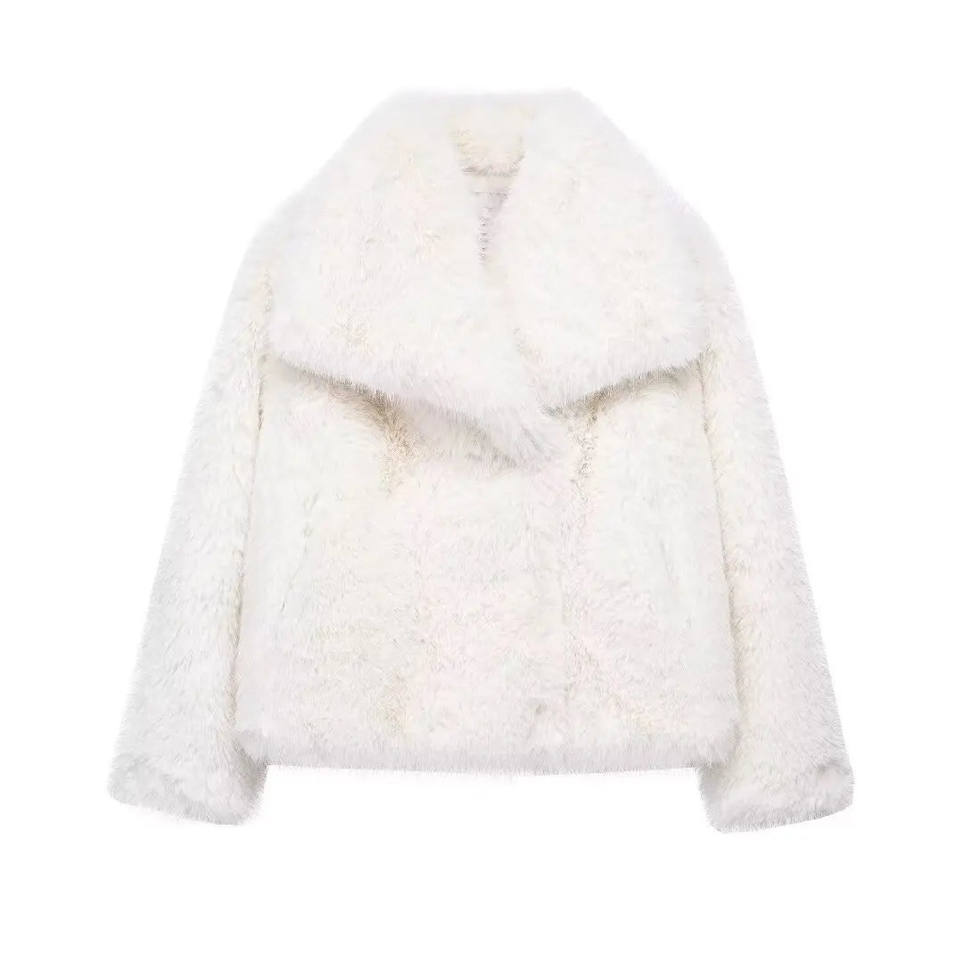 NOVELLE™ | Plush Crop Coat