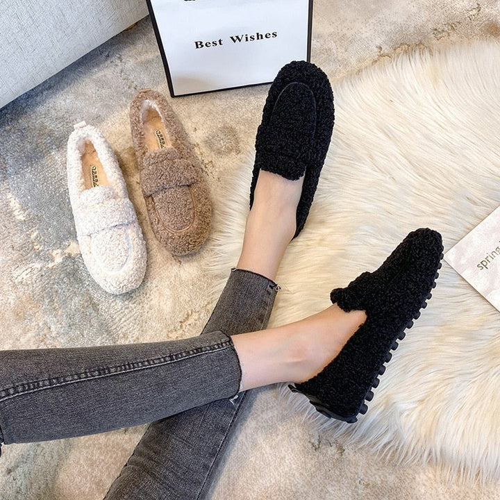 GIA™ | Plush Slippers