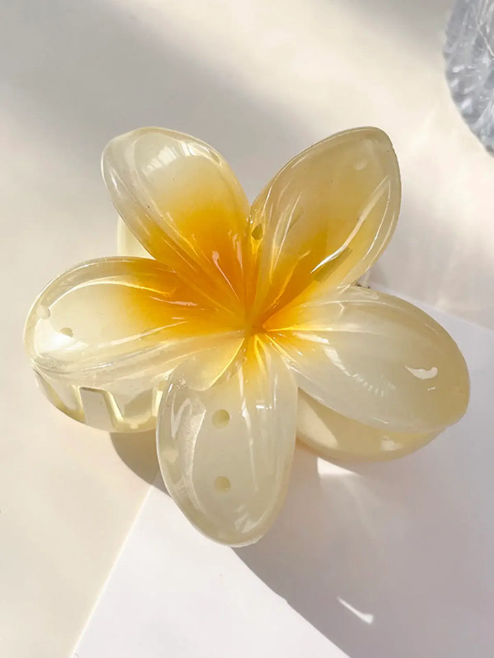 MAEVYN™ | Glossy Flower Hairclip