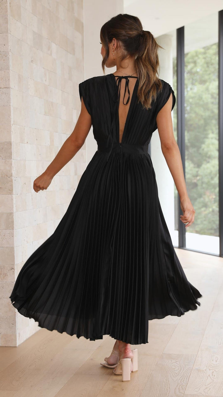 SIENNA™ | Elegant Party Dress with Plunging V-Neckline