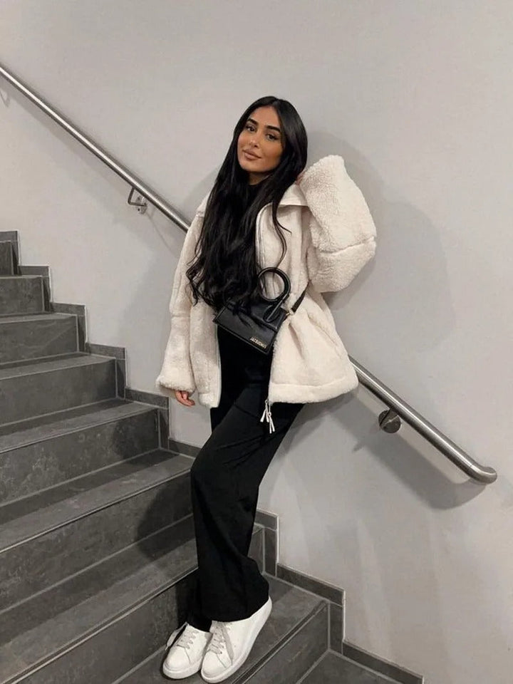 ELLYNA™ | Cozy Zip-Up Sherpa Jacket
