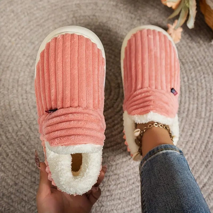 LOLA™ | Cozy Unisex Slippers