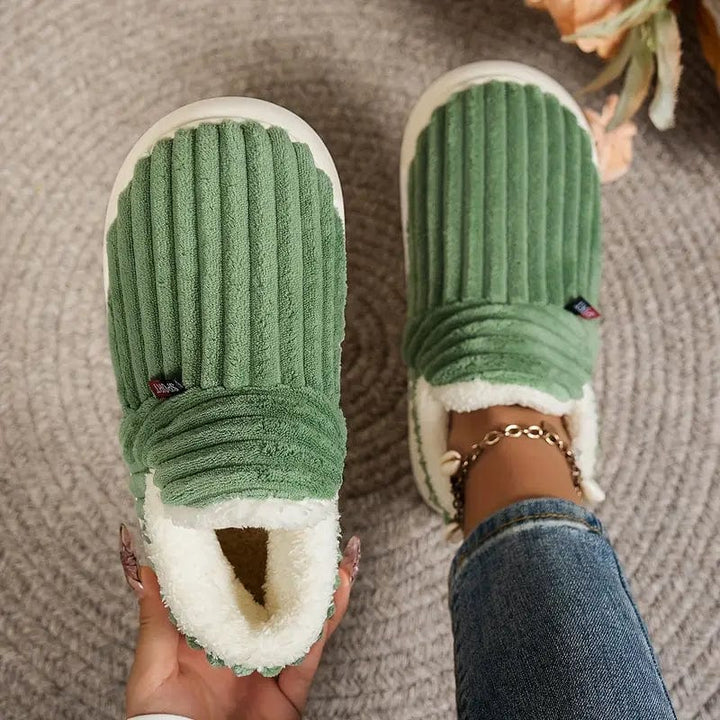 LOLA™ | Cozy Unisex Slippers