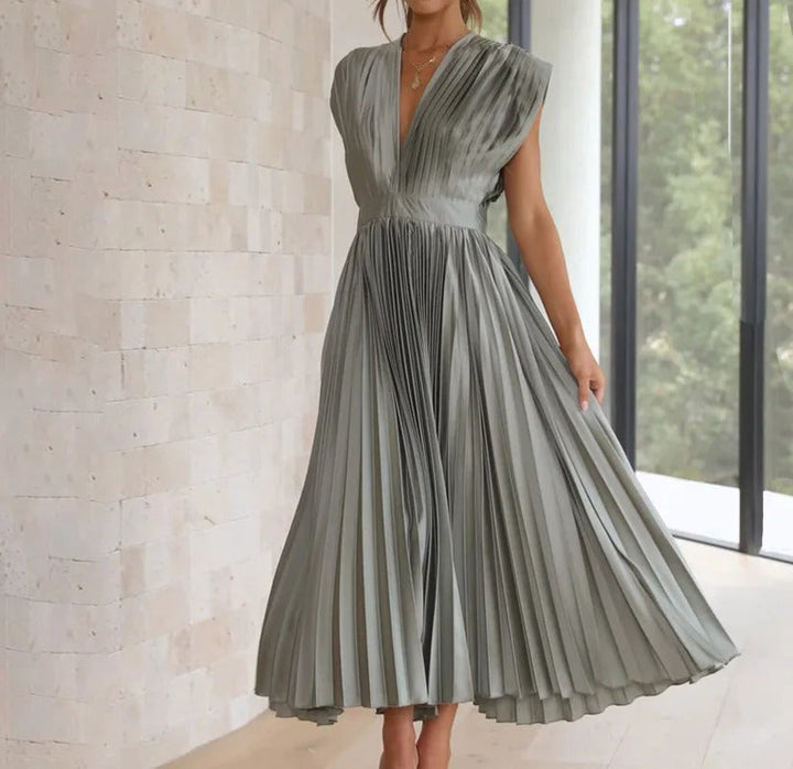 SIENNA™ | Elegant Party Dress with Plunging V-Neckline