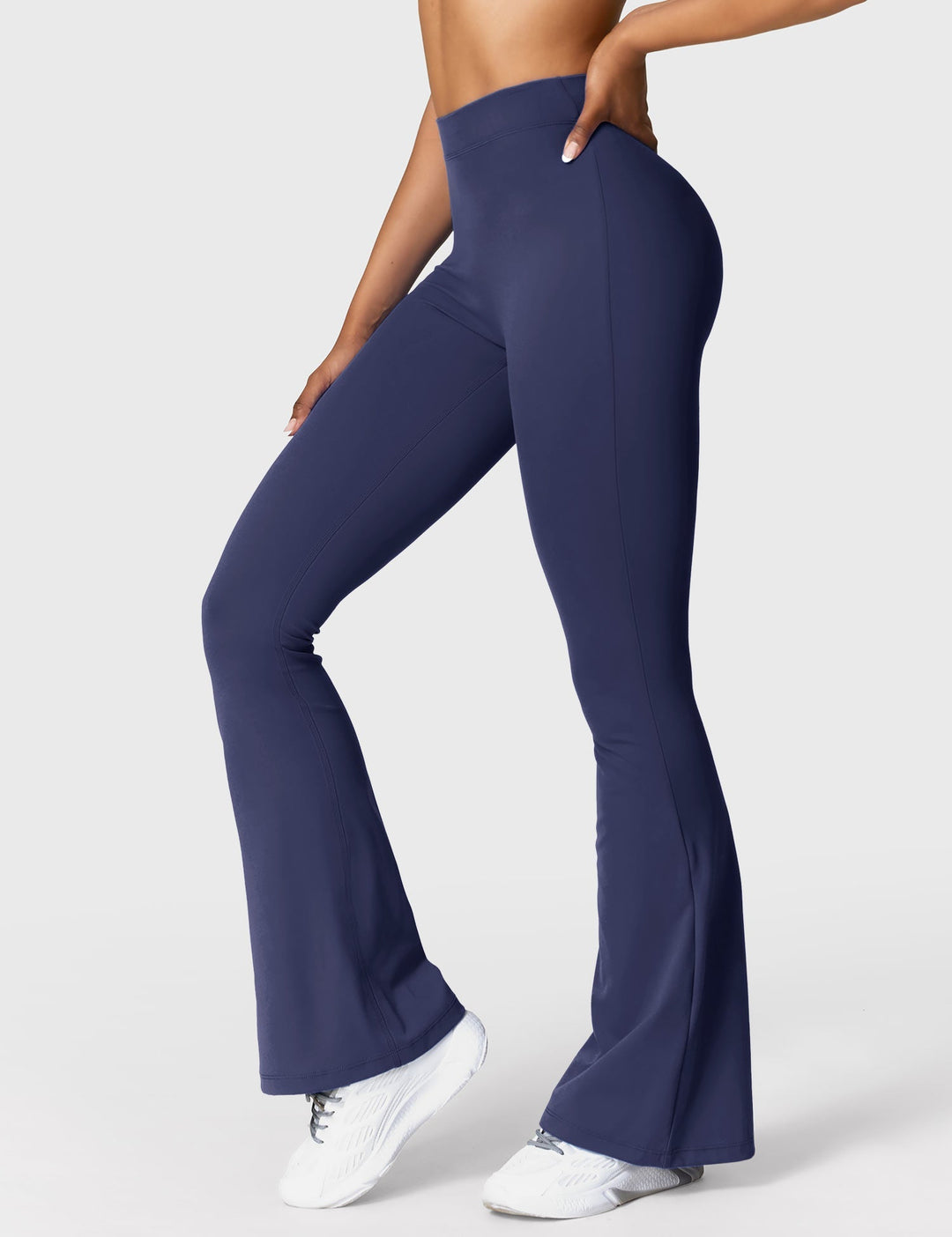 DAZE™ | V-back Flare Leggings