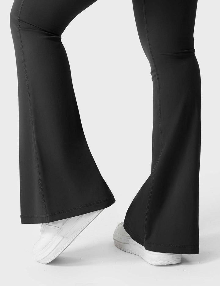BRITTANY™ | 30" Flared Leggings with Pockets